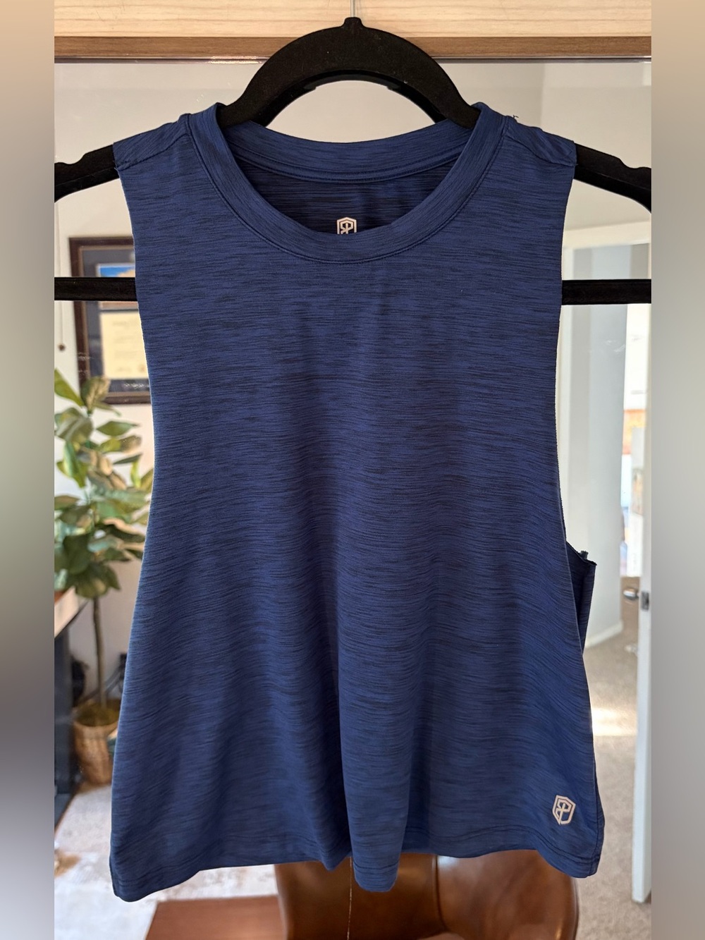 Born Primitive Subtle Flex Tank Muscle Cut Workout Top for Women size Small